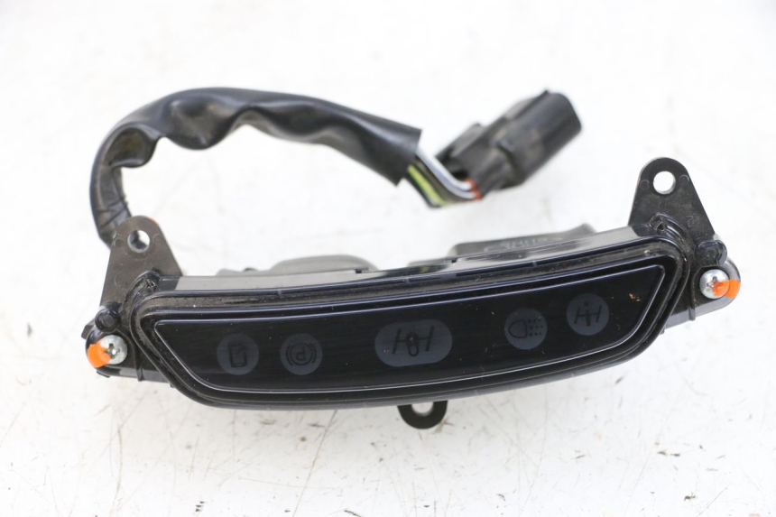 photo de INSTRUMENT PIAGGIO MP3 HPE 300 (2019 - 2026) - Main view