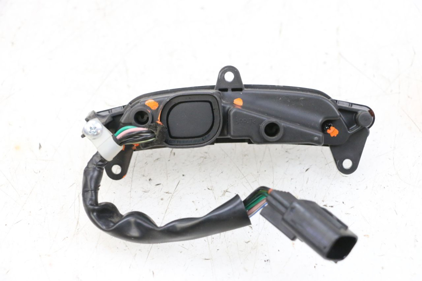 photo de INSTRUMENT PIAGGIO MP3 HPE 300 (2019 - 2026) - Alternative perspective