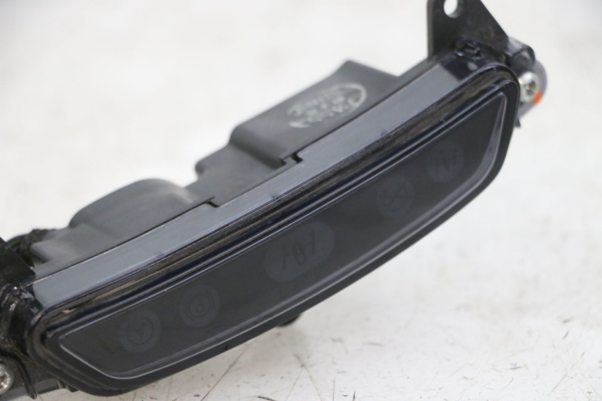 photo de DASHBOARD PIAGGIO MP3 500 (2014 - 2017) - Component detail