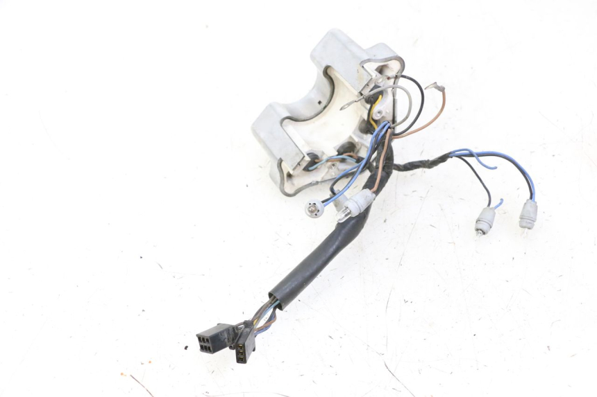 photo de INSTRUMENT YAMAHA XJN DIVERSION 600 (2000 - 2003) - Component detail