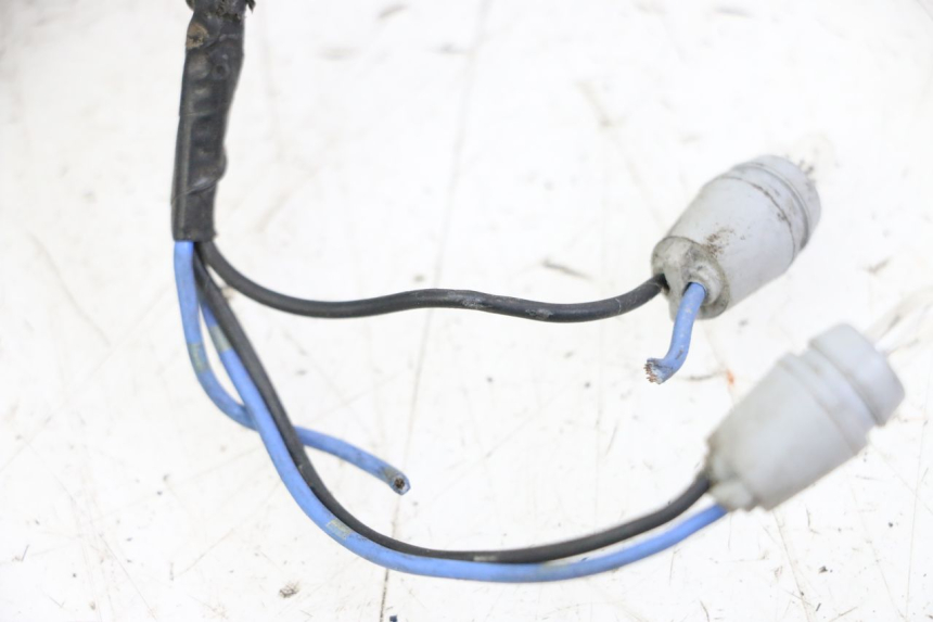 photo de INSTRUMENT YAMAHA XJN DIVERSION 600 (2000 - 2003) - Fixing points details