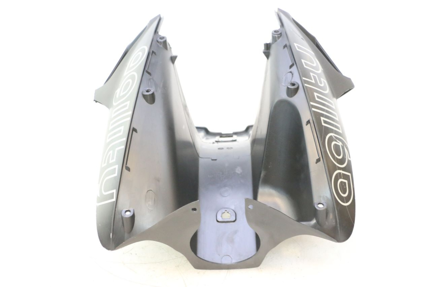 photo de INNER APRON KYMCO AGILITY 4T 50 (2018 - 2022) - High-resolution close-up