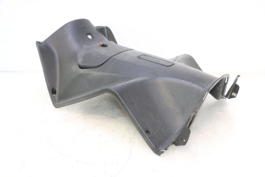 photo de INNER LEGSHIELD KYMCO AGILITY CITY 4T 50 (2008 - 2016) - Distinctive features