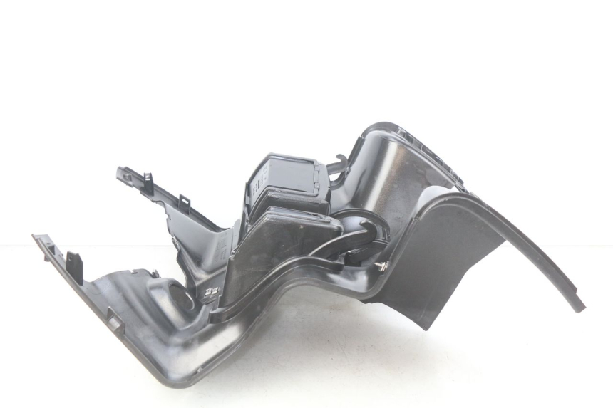 photo de INNER LEGSHIELD APRILIA ATLANTIC 125 (2003 - 2009) - Technical close-up