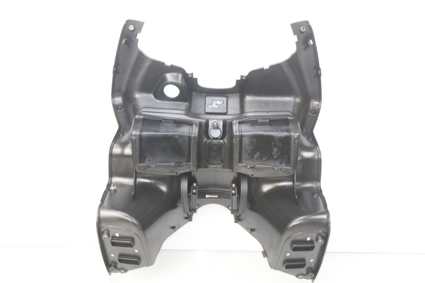 photo de INNER LEGSHIELD APRILIA ATLANTIC 125 (2003 - 2009) - Fixing points details