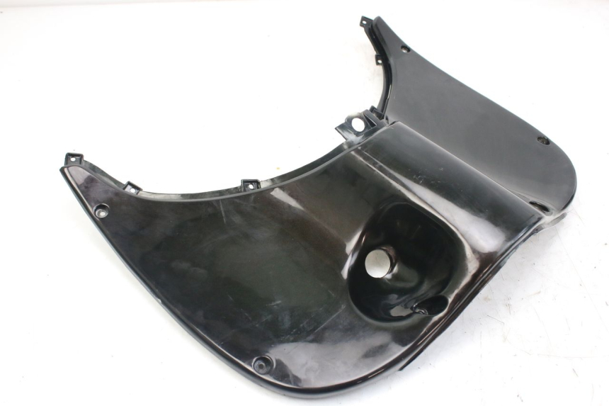 photo de INNER FAIRING WILDLANDER BISCUIT 125 (2004 - 2010) - Component detail