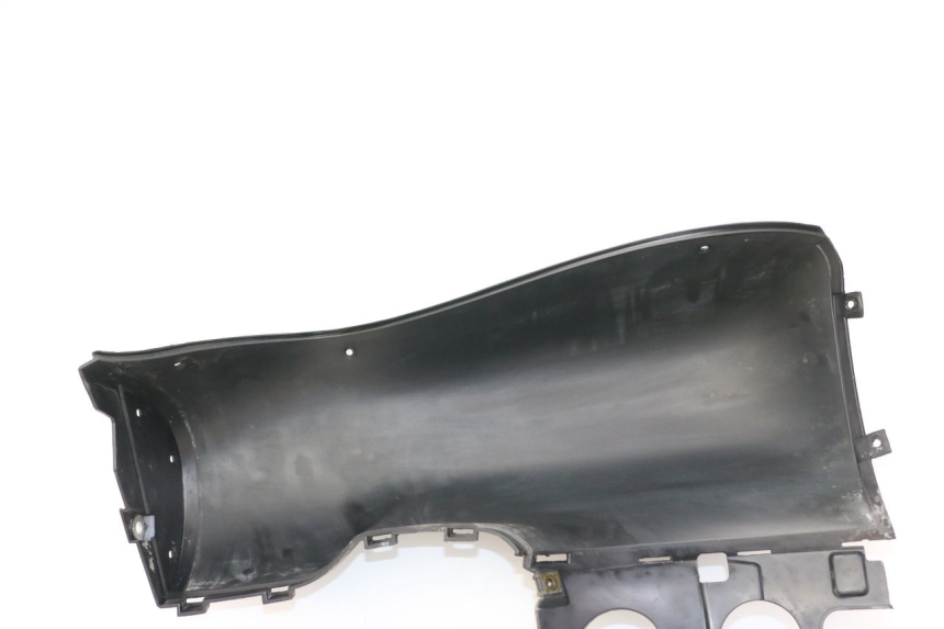 photo de INNER LEGSHIELD BMW C1 125 (2000 - 2003) - Checked used part