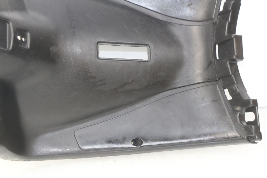 photo de INNER LEGSHIELD MBK BOOSTER NEXT GENERATION 50 (2004 - 2007) - Additional view of the item