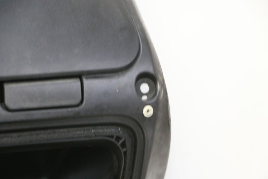 photo de INNER FAIRING SUZUKI BURGMAN 125 (2007 - 2014) - Component zoom