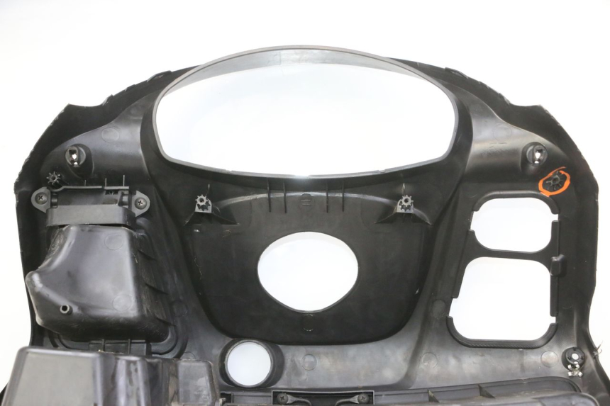 photo de INNER FAIRING SUZUKI BURGMAN 125 (2007 - 2014) - Product overview
