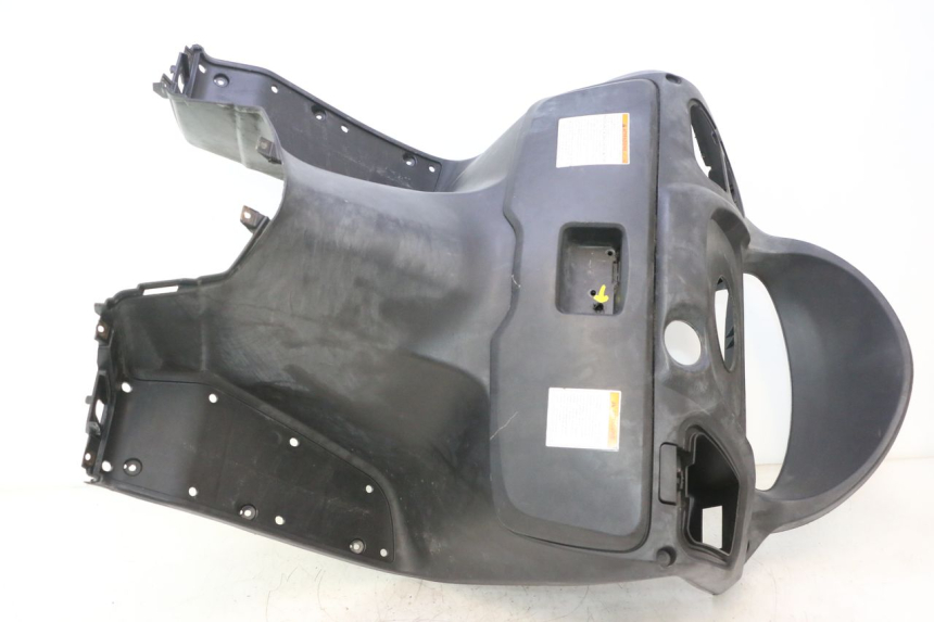 photo de INNER FAIRING SUZUKI BURGMAN 125 (2007 - 2014) - Surface and material condition