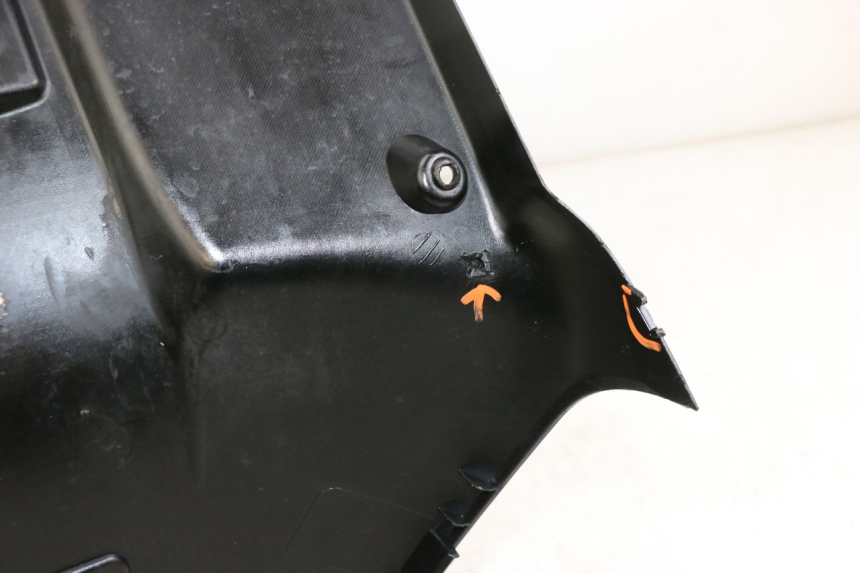 photo de INNER APRON YAMAHA BW'S 50 (2004 - 2017) - Component detail
