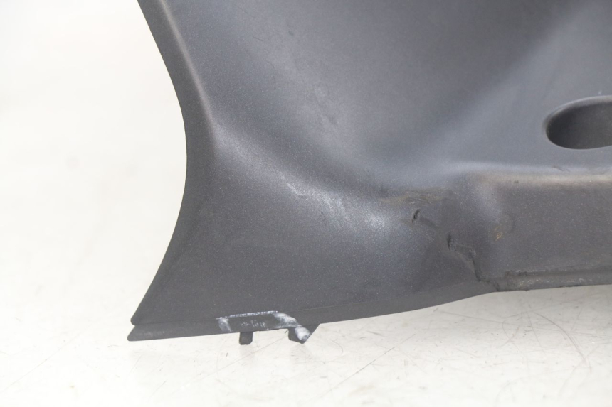 photo de INNER FAIRING YAMAHA BW'S EASY 50 (2013 - 2016) - Surface and material condition