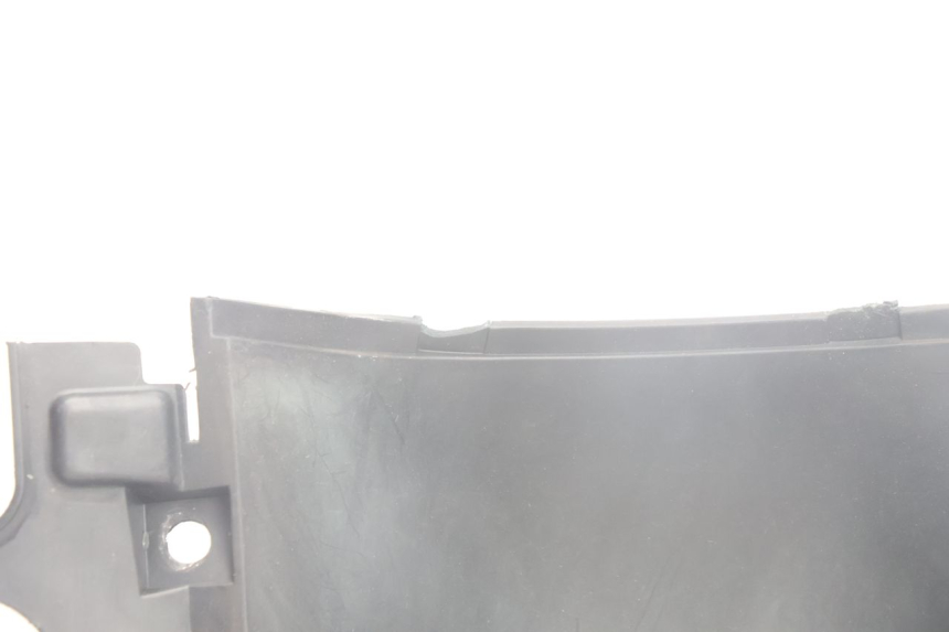 photo de INNER LEGSHIELD BMW C1 125 (2000 - 2003) - Zoom on usage condition