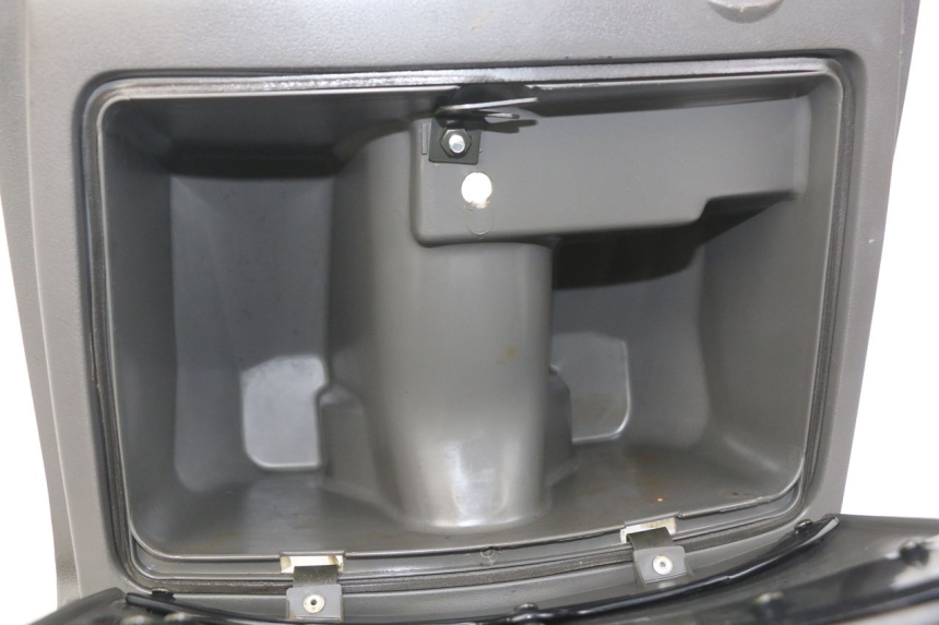 photo de INNER FAIRING SUZUKI CP 80 (1985 - 1996) - Component detail