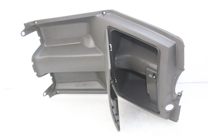 photo de INNER FAIRING SUZUKI CP 80 (1985 - 1996) - Zoom on usage condition