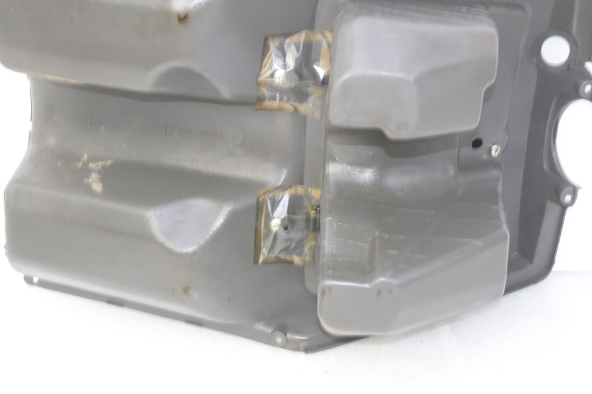 photo de INNER FAIRING SUZUKI CP 80 (1985 - 1996) - Product overview