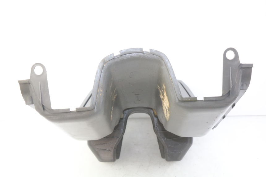 photo de INNER FAIRING SUZUKI CP 80 (1985 - 1996) - Fixing points details