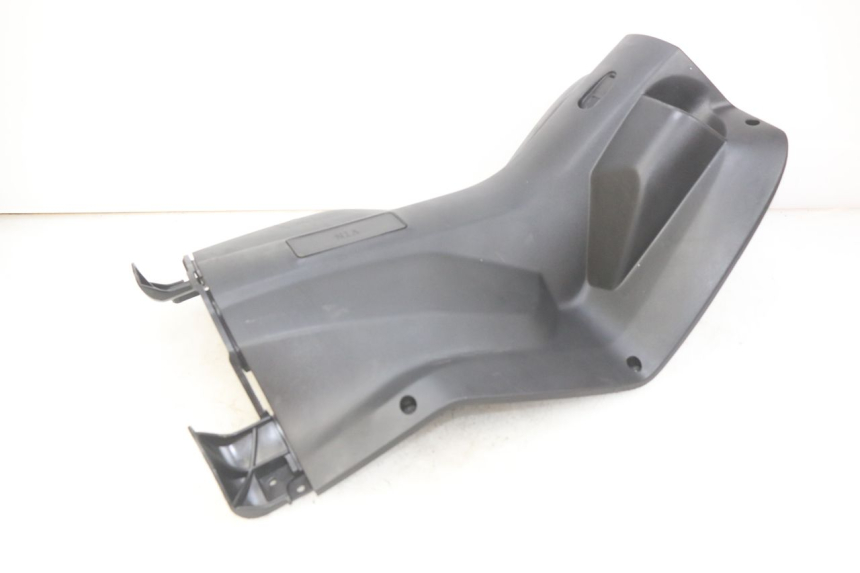 photo de INNER APRON SYM CROX 4T 50 (2016 - 2023) - Fixing points details