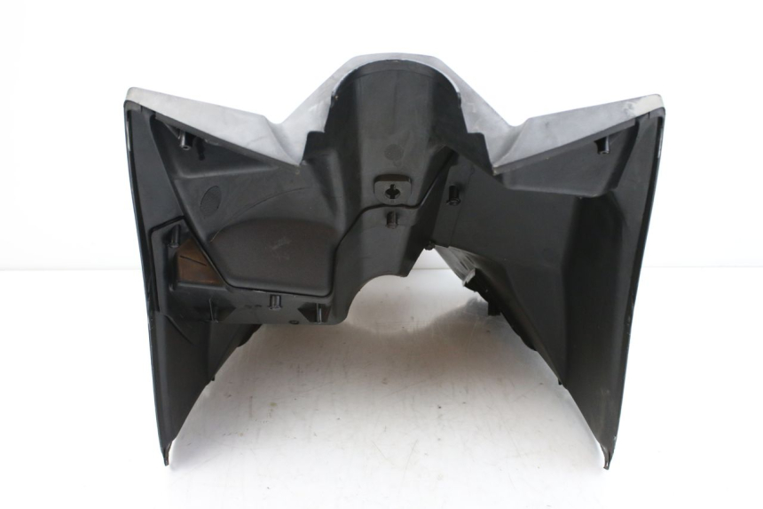 photo de INNER APRON YAMAHA CYGNUS X INJECTION 125 (2007 - 2013) - Fixing points details