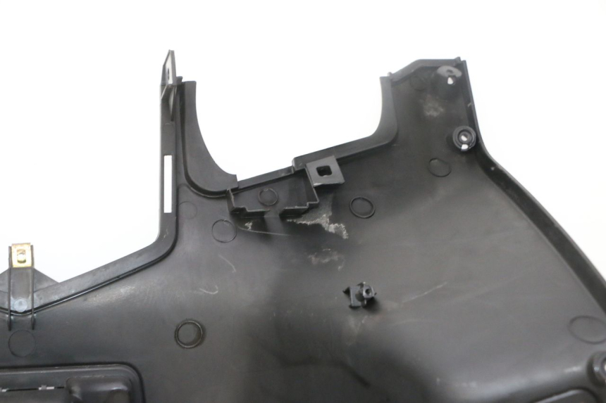 photo de INNER LEGSHIELD KYMCO DINK STREET 125 (2009 - 2014) - Additional view of the item
