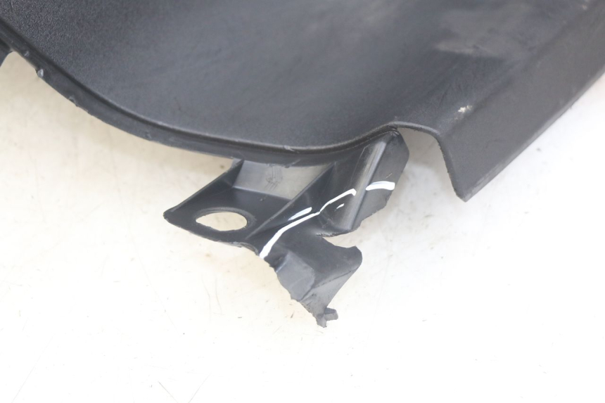 photo de INNER FAIRING PEUGEOT ELYSEO 125 (1999 - 2004) - Technical close-up