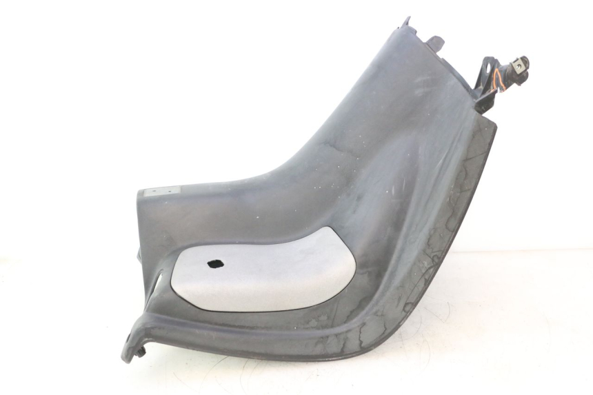 photo de INNER FAIRING PEUGEOT ELYSTAR 50 (2002 - 2014) - Detailed visual inspection