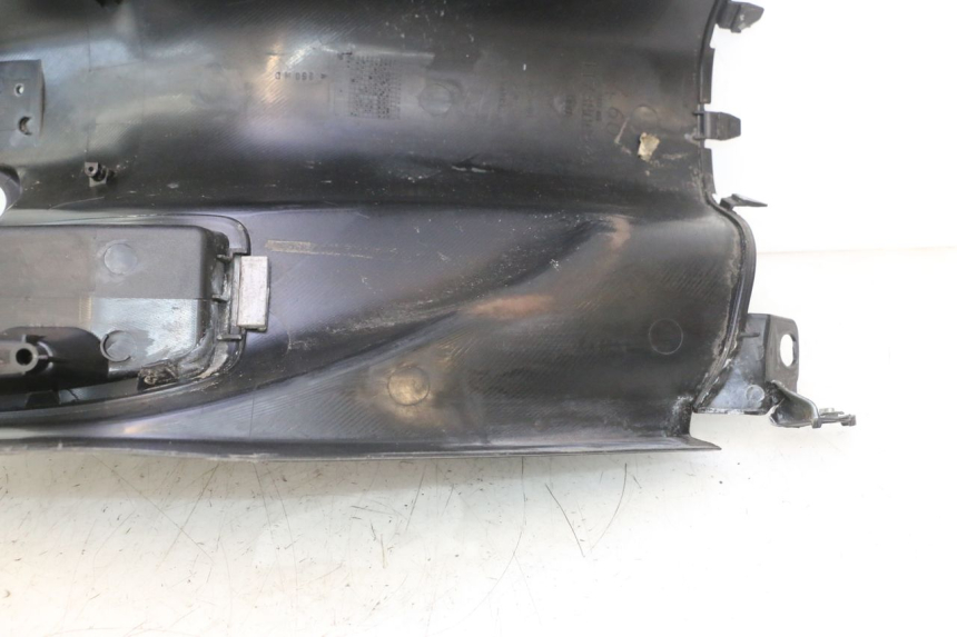 photo de INNER FAIRING PEUGEOT ELYSTAR 50 (2002 - 2014) - Technical close-up