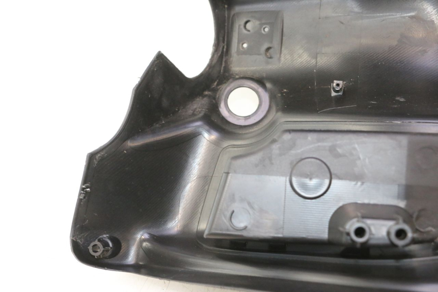 photo de INNER FAIRING PEUGEOT ELYSTAR 50 (2002 - 2014) - Surface and material condition