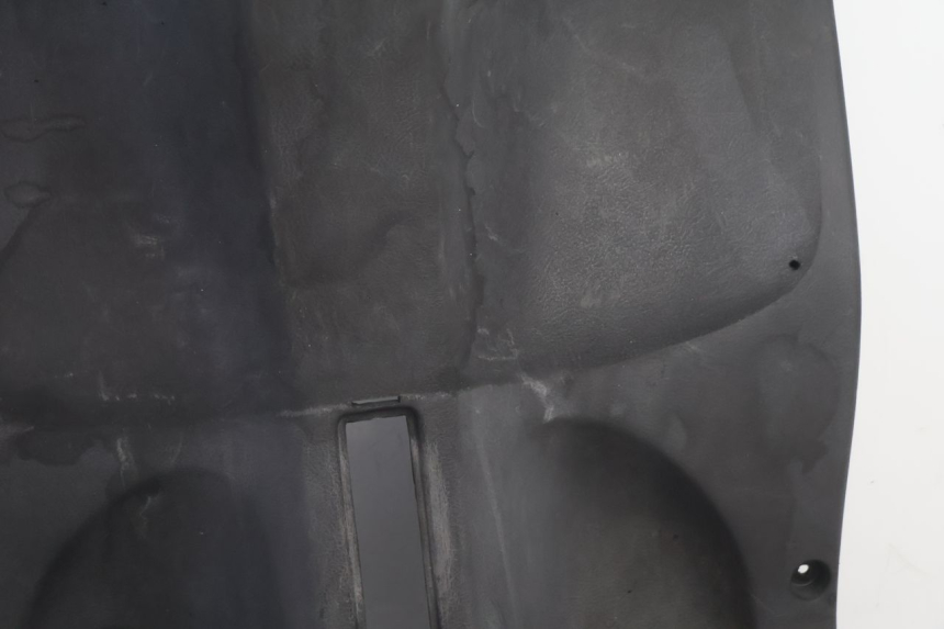 photo de INNER LEGSHIELD MBK EVOLIS 80 (1993 - 1999) - Surface and material condition