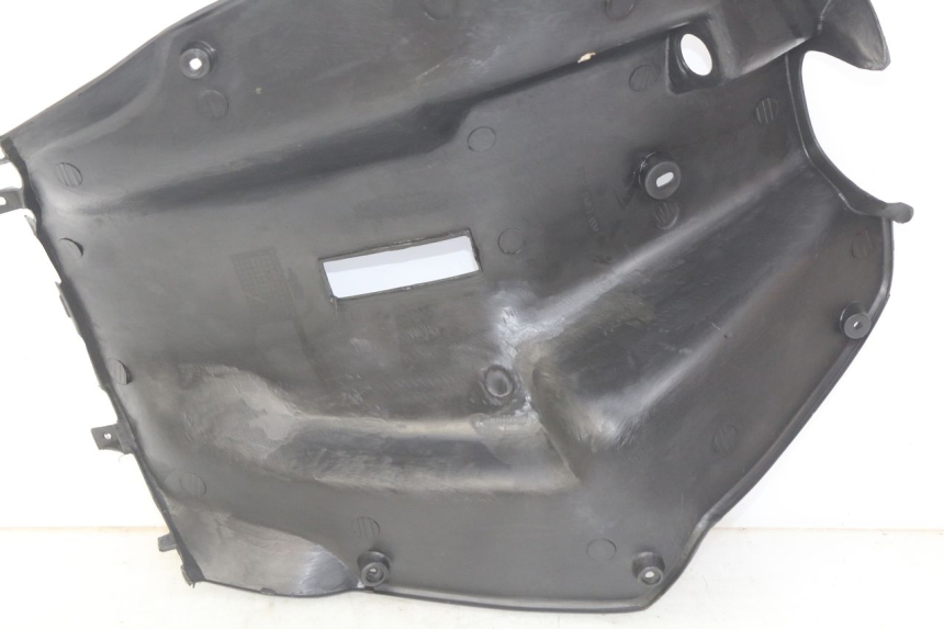 photo de INNER APRON KEEWAY F-ACT FACT 50 (2006 - 2011) - Zoom on usage condition