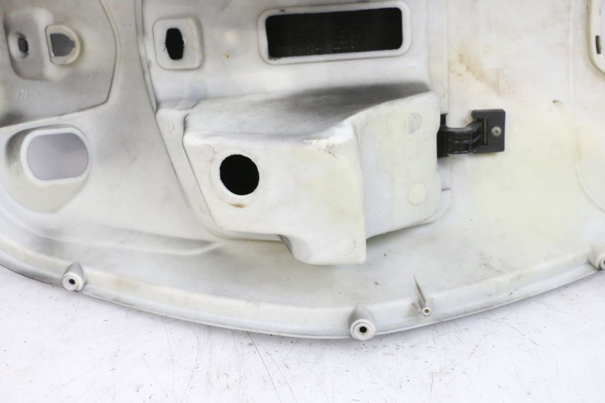 photo de INNER DASHBOARD BTC FELICE SPORT 50 - Fixing points details