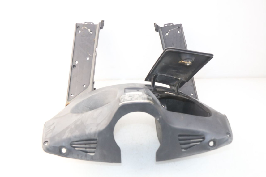 photo de INNER LEGSHIELD HONDA FES PANTHEON 125 (2003 - 2007) - Checked used part