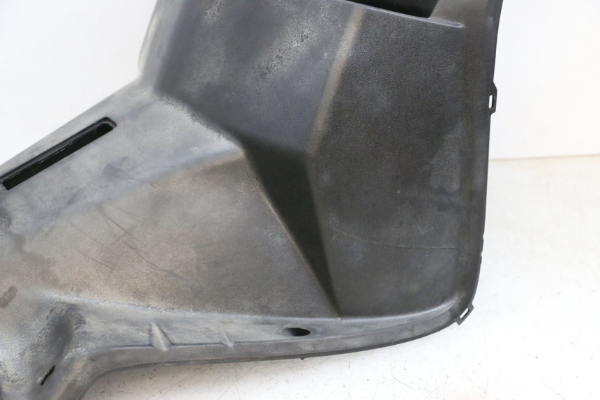 photo de INNER LEGSHIELD MBK FLAME X 125 (2007 - 2016) - Additional view of the item