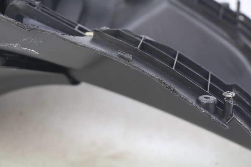 photo de INNER FAIRING JM MOTORS GT LINE 4T 50 (2021 - 2023) - Surface and material condition