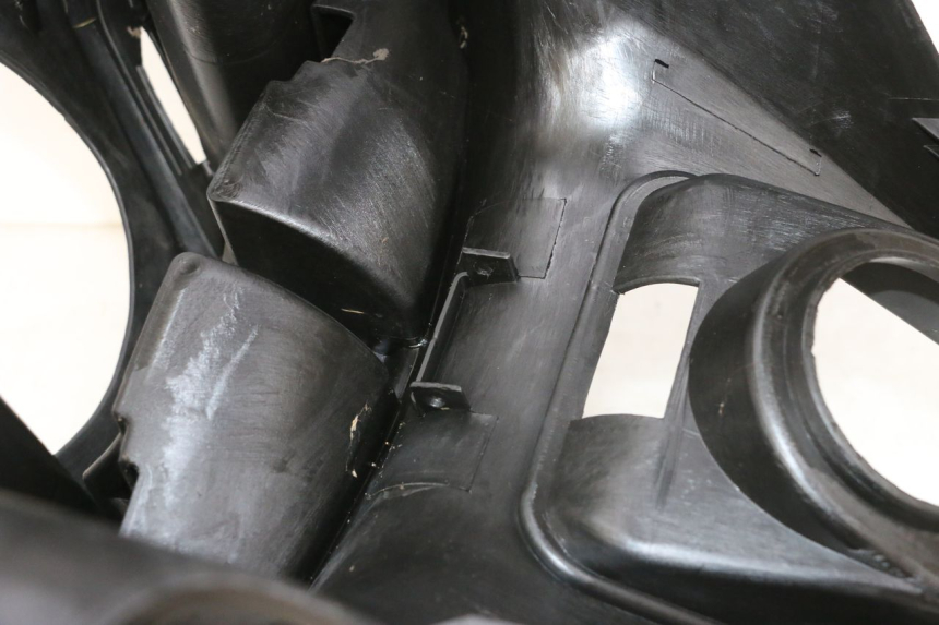 photo de INNER LEGSHIELD JM MOTORS GTS 125 (2015 - 2019) - Component detail