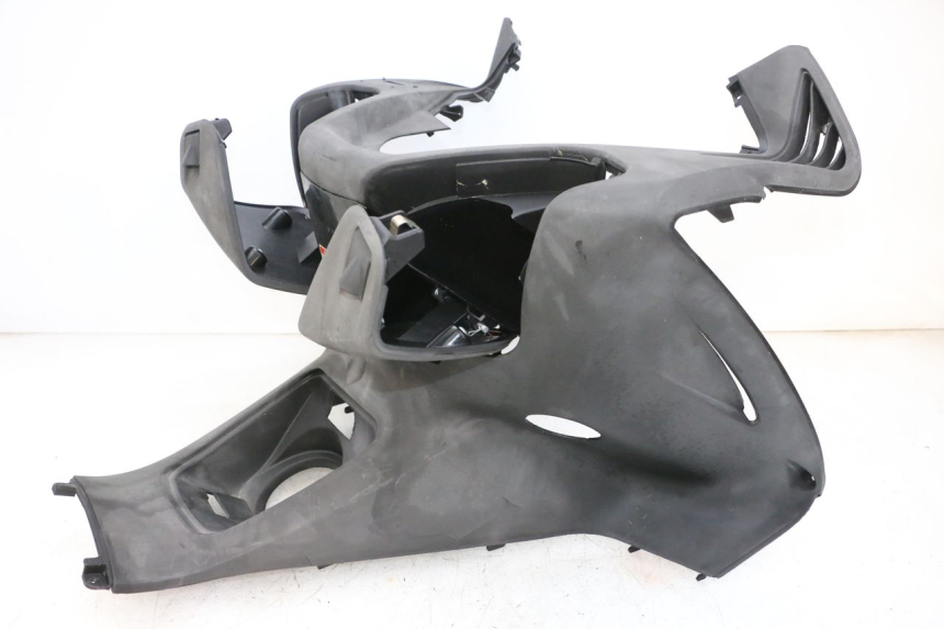 photo de INNER LEGSHIELD JM MOTORS GTS 125 (2015 - 2019) - Component zoom