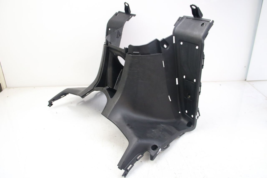 photo de LOWER INNER FAIRING KYMCO DOWNTOWN ABS 125 (2015 - 2017) - Checked used part