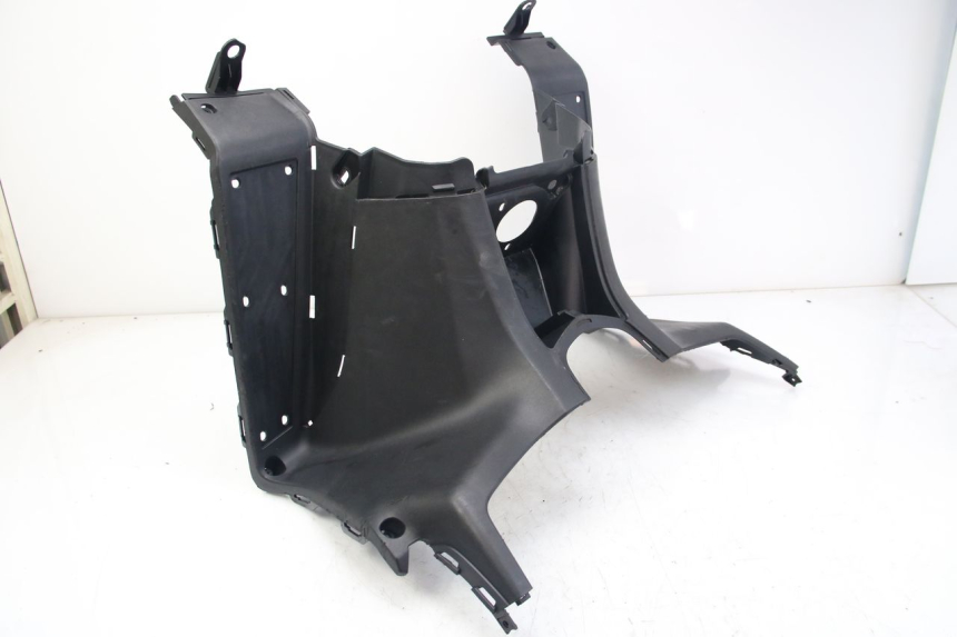 photo de LOWER INNER FAIRING KYMCO DOWNTOWN ABS 125 (2015 - 2017) - Markings and original references