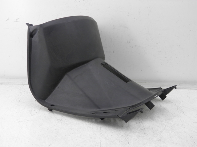 photo de INNER LEGSHIELD LOWER PEUGEOT V-CLIC VCLIC 50 (2007 - 2013) - Alternative perspective