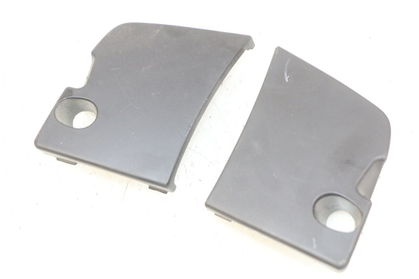 photo de LOWER INNER FAIRING PIAGGIO VESPA PRIMAVERA 2T 50 (2013 - 2018) - Main view