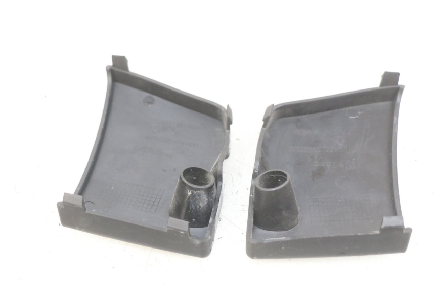 photo de LOWER INNER FAIRING PIAGGIO VESPA PRIMAVERA 2T 50 (2013 - 2018) - Component detail