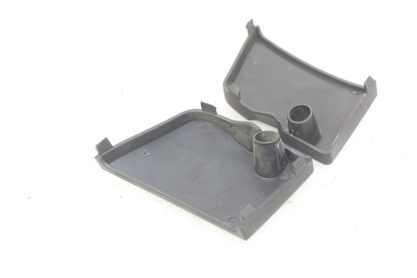 photo de LOWER INNER FAIRING PIAGGIO VESPA PRIMAVERA 2T 50 (2013 - 2018) - Alternative perspective