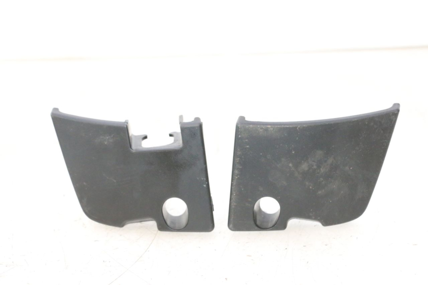 photo de LOWER INNER FAIRING PIAGGIO VESPA PRIMAVERA 2T 50 (2013 - 2018) - Main view