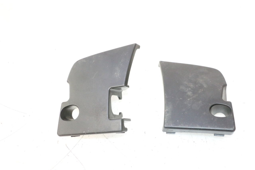 photo de LOWER INNER FAIRING PIAGGIO VESPA PRIMAVERA 2T 50 (2013 - 2018) - Component detail