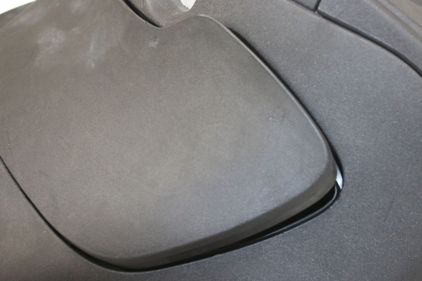 photo de LOWER INNER FAIRING PIAGGIO X9 EVOLUTION 250 (2003 - 2007) - Component detail