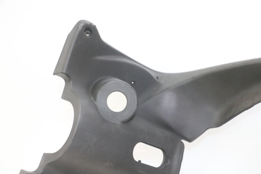 photo de INNER LEGSHIELD PEUGEOT JET FORCE CARBU 50 (2003 - 2016) - Spare part profile view