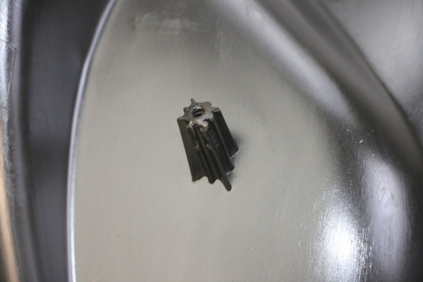 photo de INNER LEGSHIELD PEUGEOT JET FORCE CARBU 50 (2003 - 2016) - Product overview