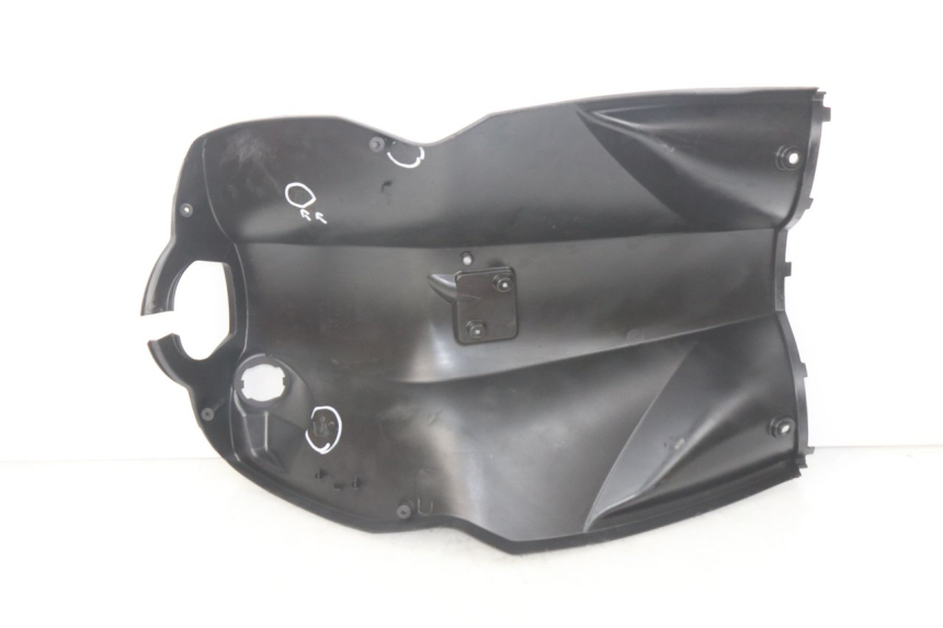 photo de INNER FAIRING PEUGEOT KISBEE 2T 50 (2010 - 2017) - Surface and material condition
