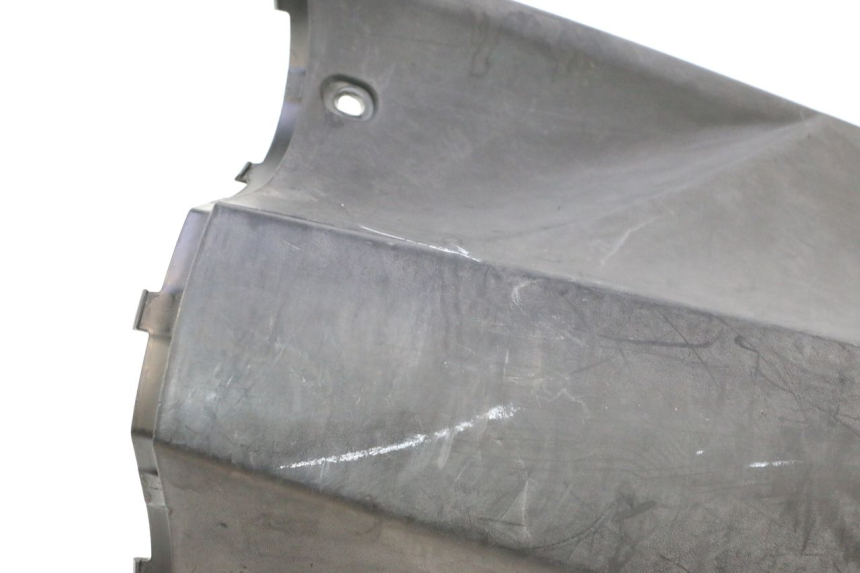 photo de INNER FAIRING PEUGEOT KISBEE 2T 50 (2010 - 2017) - Surface and material condition
